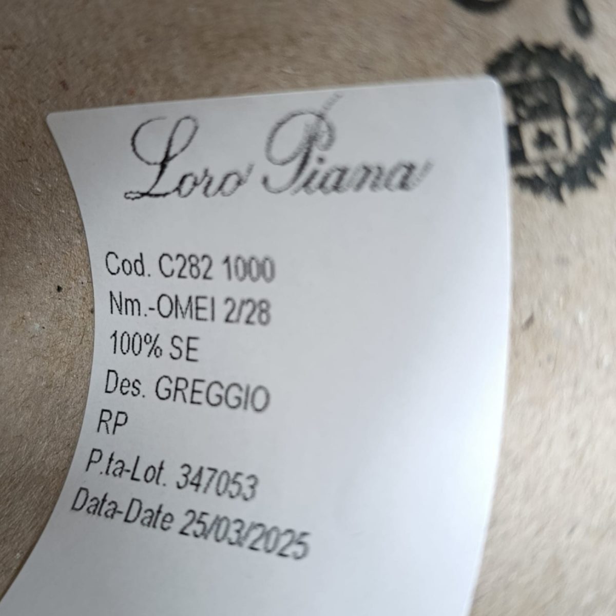 Пряжа Loro Piana Omei, шёлк бобинный, молоко цвет молоко