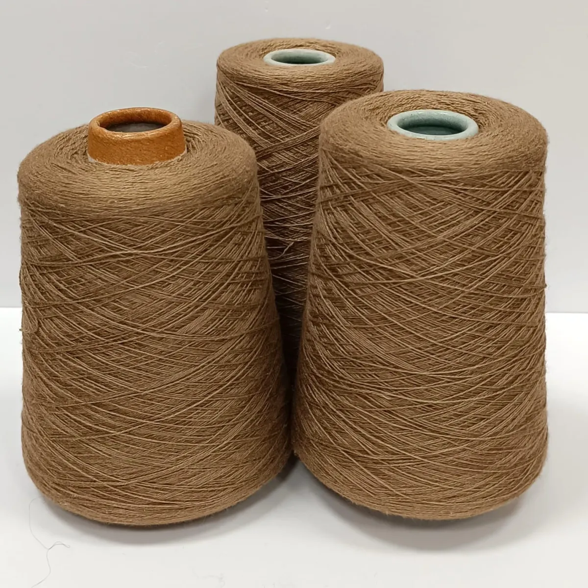 Пряжа Natural Fantase Lhasa, кашемир бобинный, золотистый кемел цвет золотистый кемел