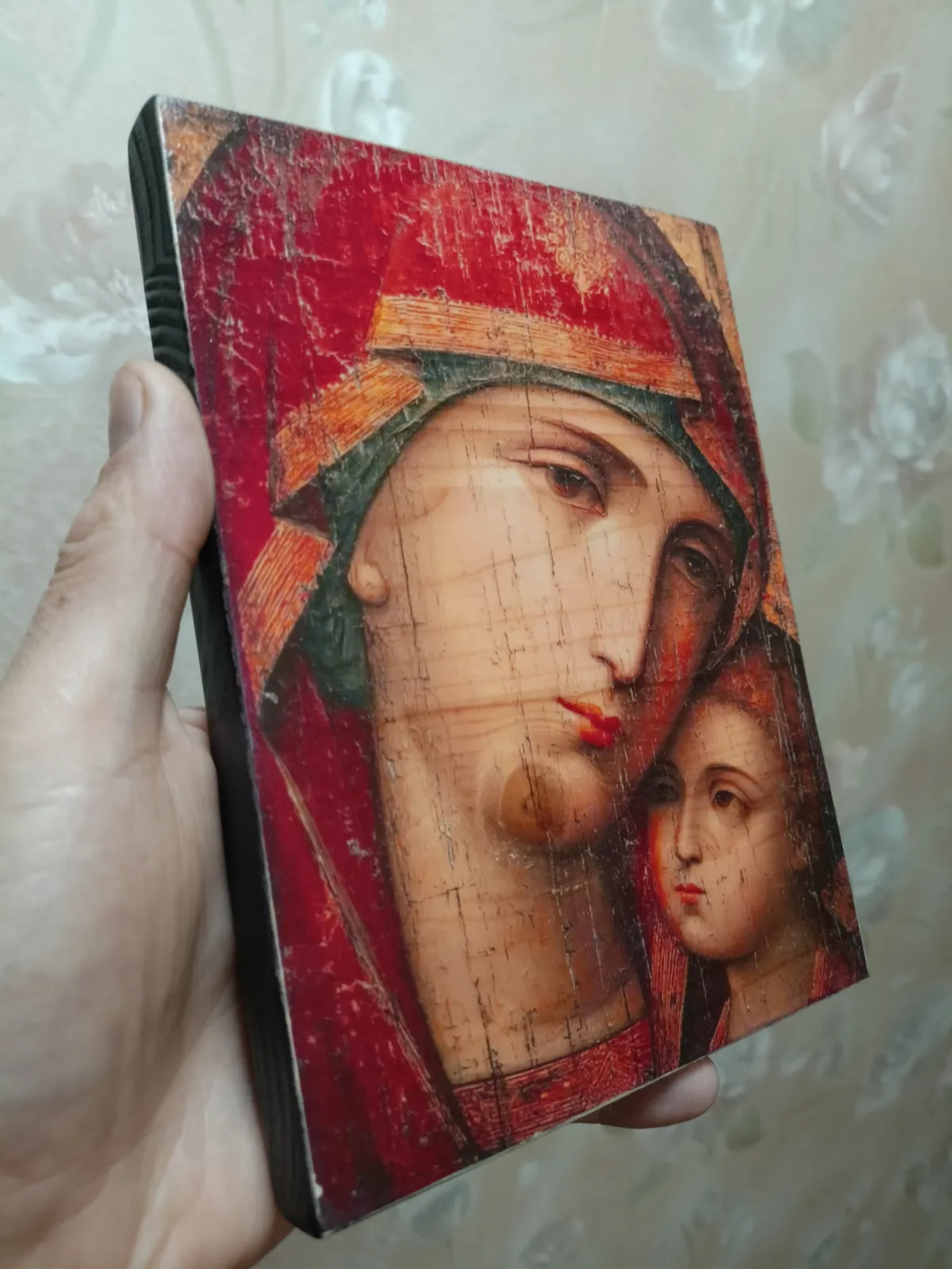 Икона Владимирской Божией матери (умиление) на дереве