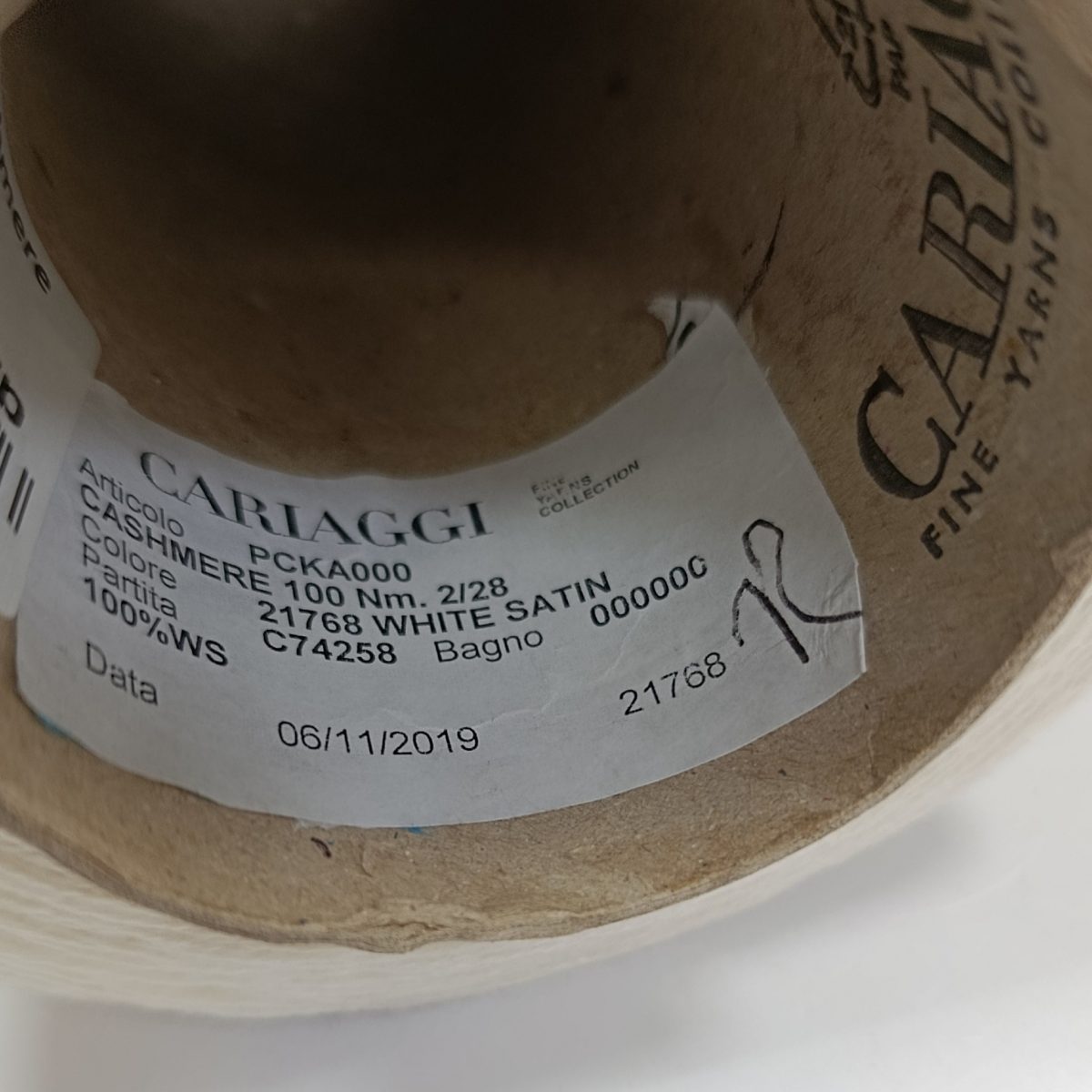 Пряжа Cariaggi Cashmere, кашемир бобинный, белый сатин