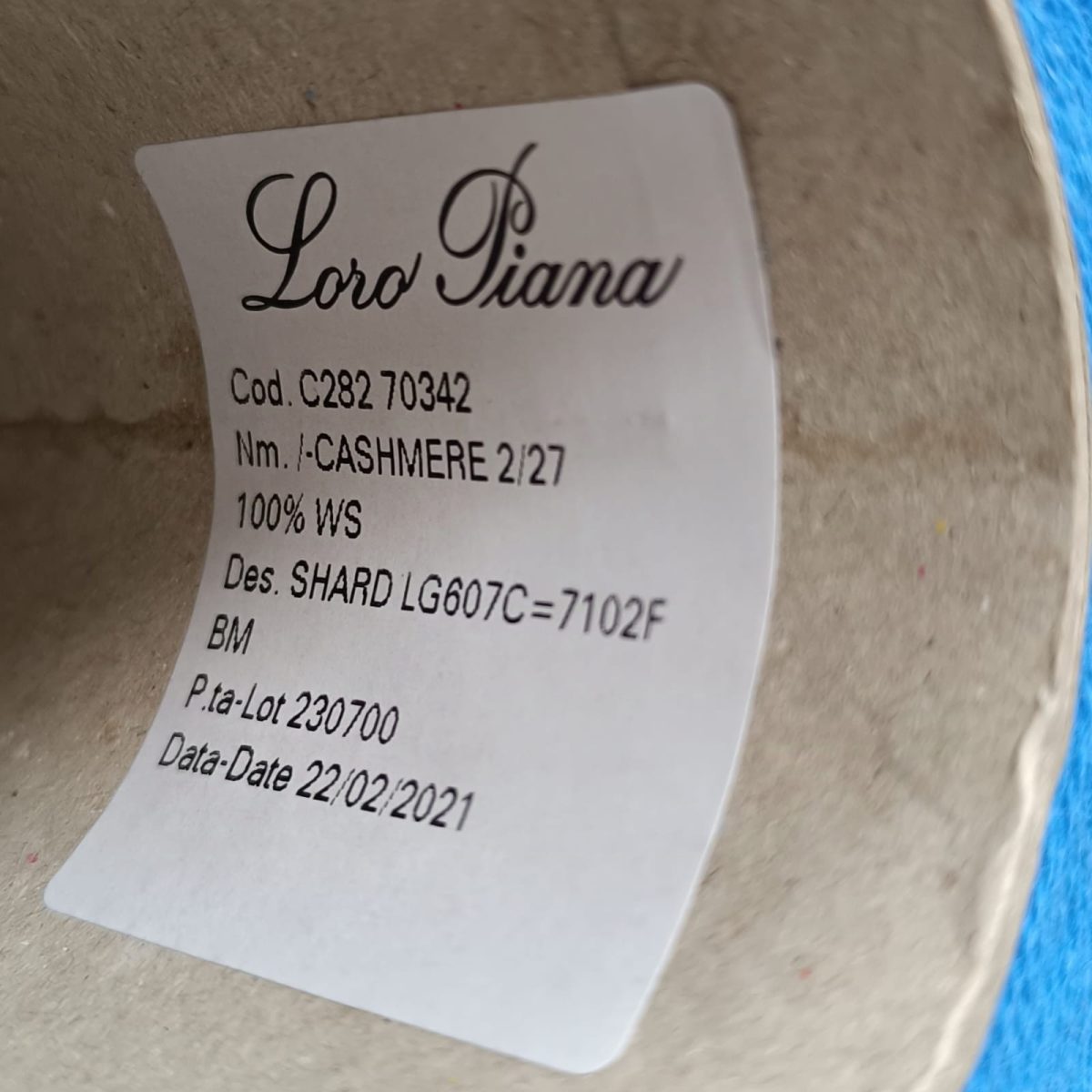 Пряжа Loro Piana Cashmere, кашемир бобинный, василек цвет василек