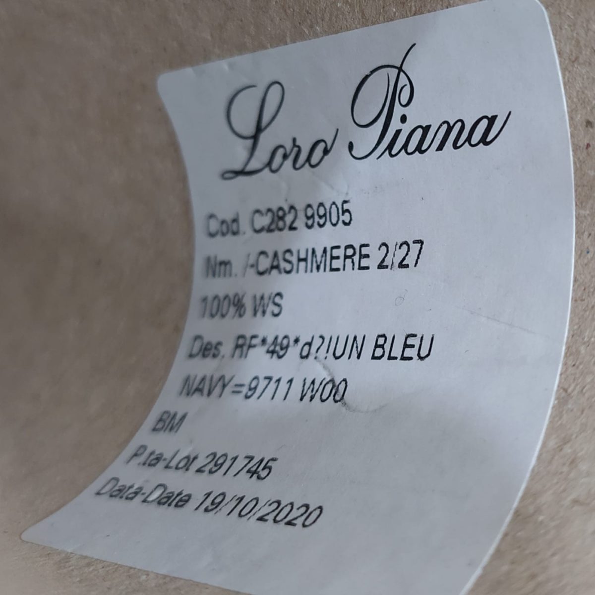 Пряжа Loro Piana Cashmere, кашемир бобинный, ночной синий цвет ночной синий