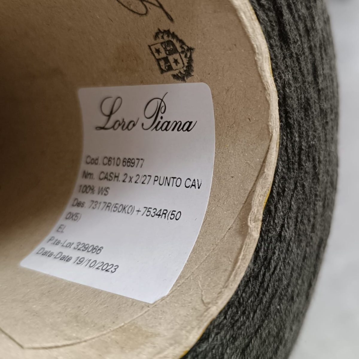 Пряжа Loro Piana Cashmere, кашемир бобинный, темный бутылочный цвет темный бутылочный