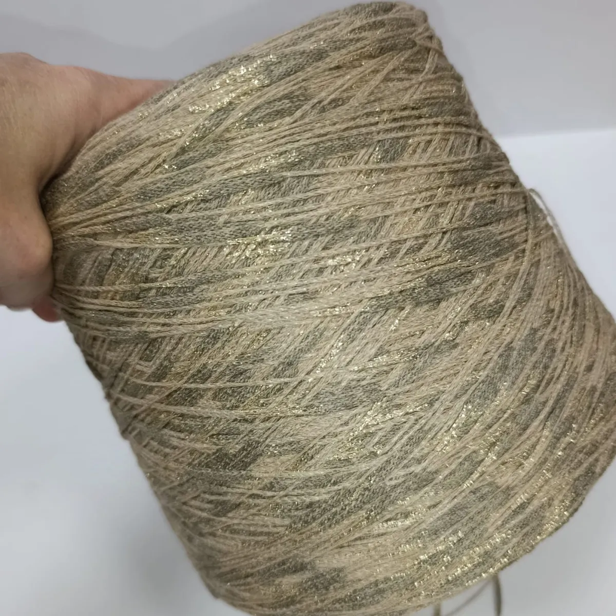 Пряжа Fashion Mill Spettacolo, фантазийная в бобинах, мокрый песок/люрекс