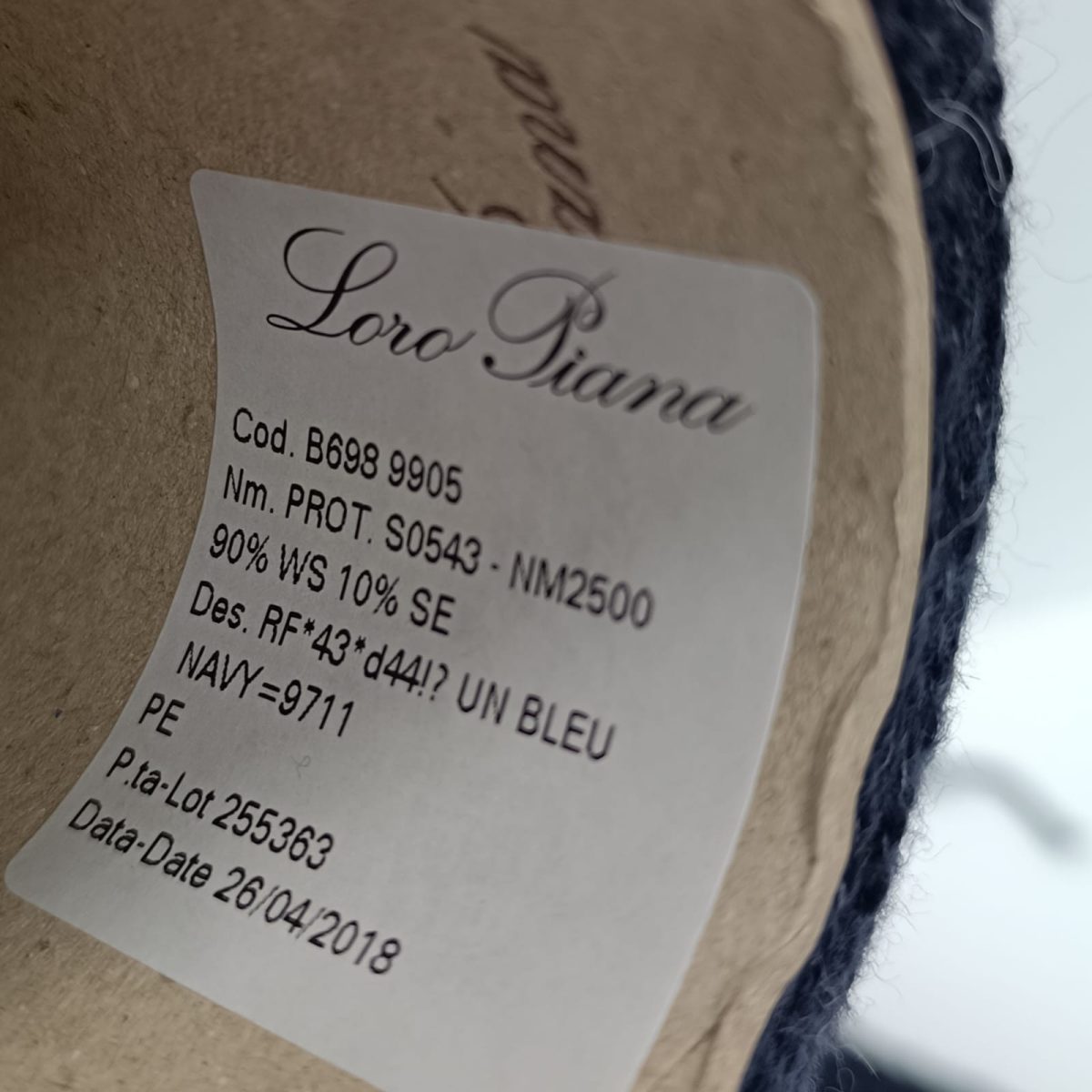 Пряжа Loro Piana Cash/Seta, кашемир бобинный, темно-синий цвет темно-синий