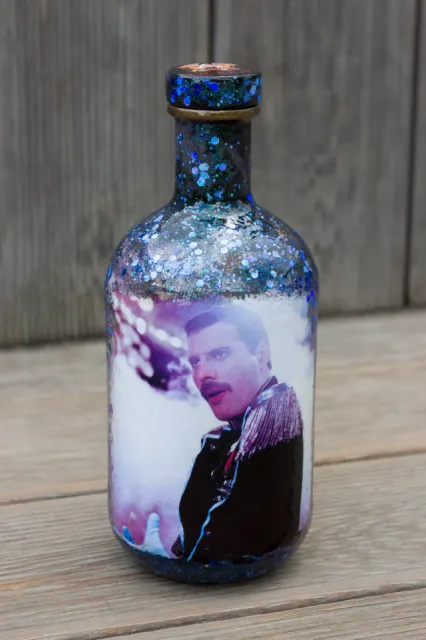 Сувенирная бутылка подарок фанату Queen, Freddie Mercury
