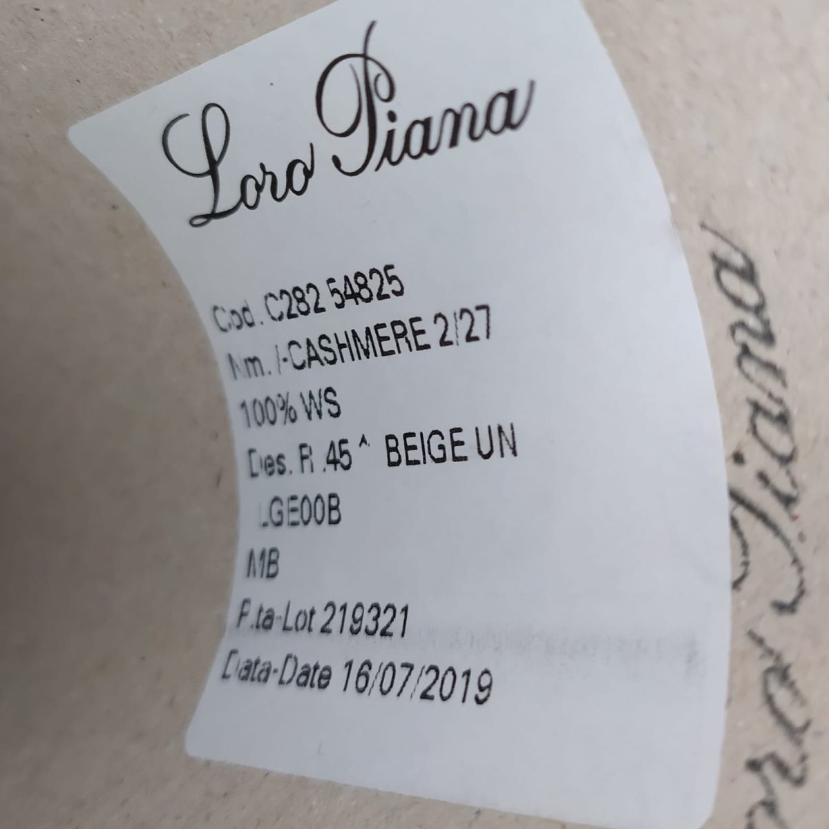 Пряжа Loro Piana Cashmere, кашемир бобинный, бежевый цвет бежевый